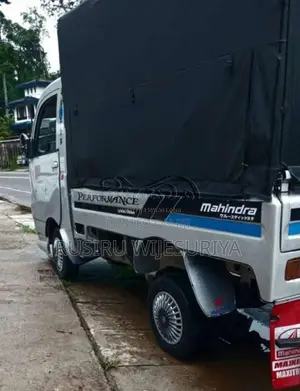 Mahindra Maxximo 2014 Lorry (Used)
