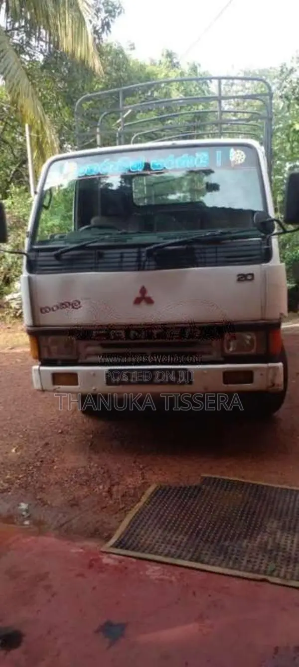 Mitsubishi Canter 1987 Lorry (Used)
