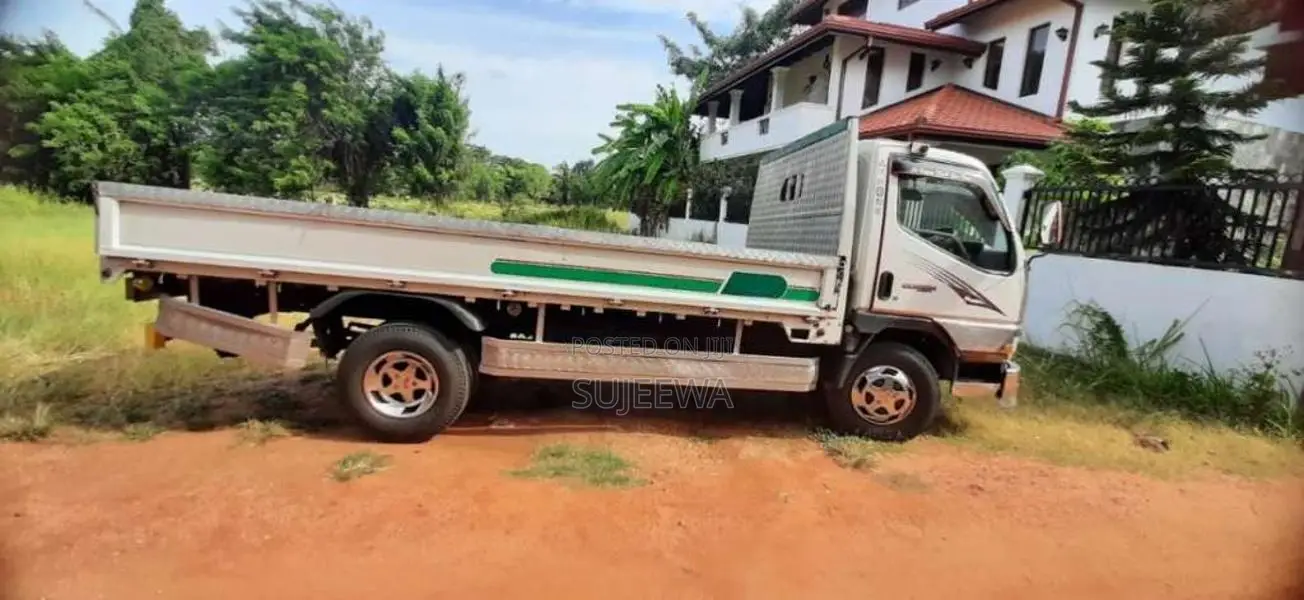 Mitsubishi Canter 1997 Lorry (Used)