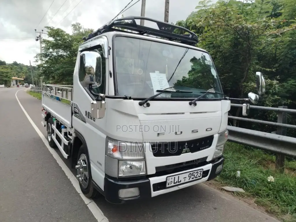 Mitsubishi Canter 2014 Lorry (Used)