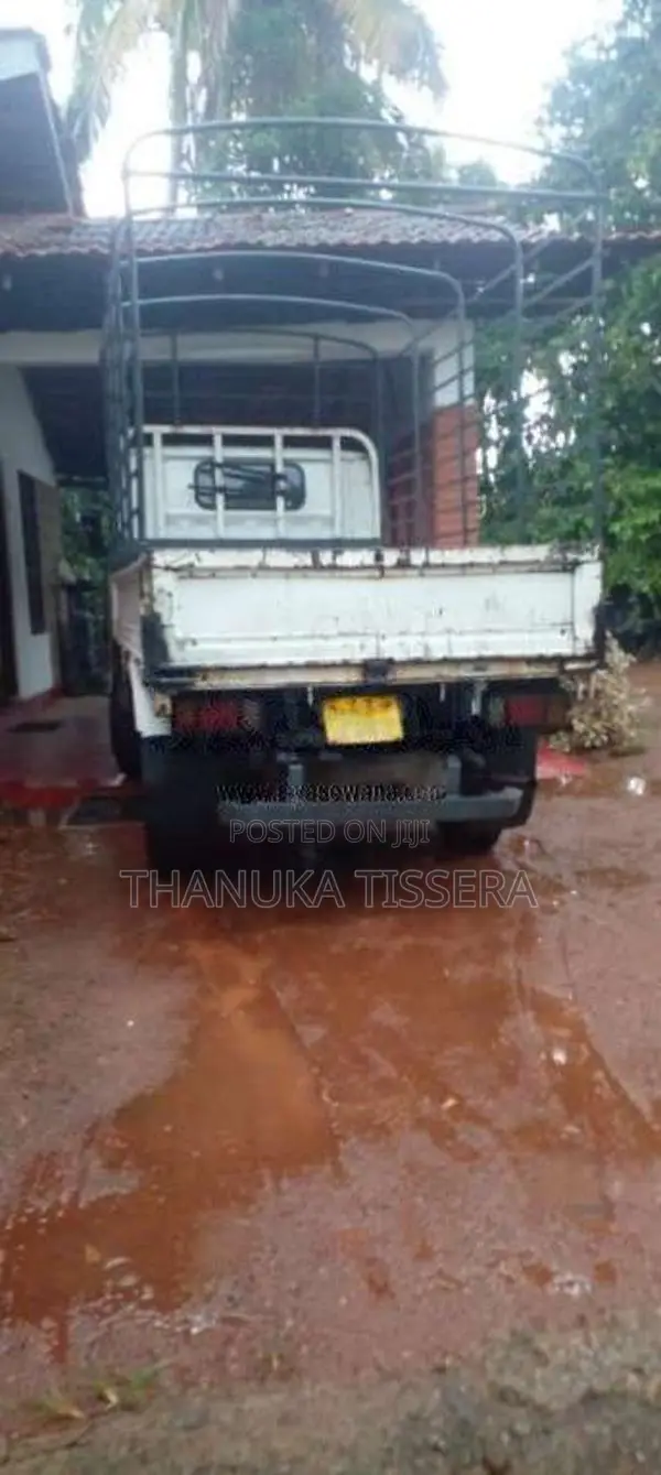 Mitsubishi Canter 1987 Lorry (Used)
