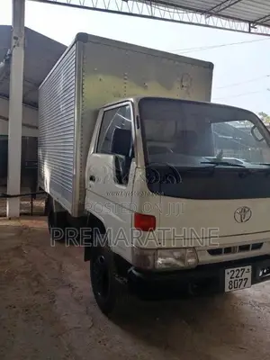 Toyota Dyna 1996 Lorry (Used)