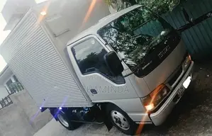 Isuzu NKR81EAV 2003 Lorry (Used)