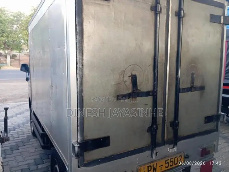 Tata Dimo Batta 2013 Lorry (Used)