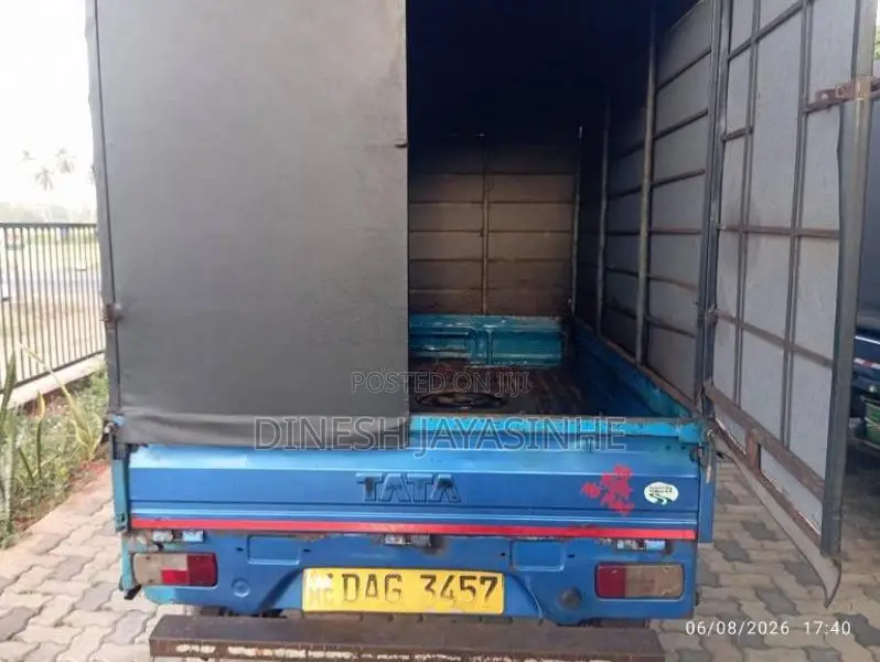 Tata Dimo Batta 2018 Lorry (Used)