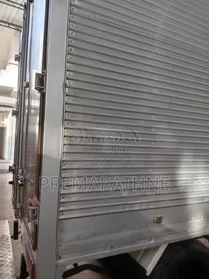 Toyota Dyna 1996 Lorry (Used)