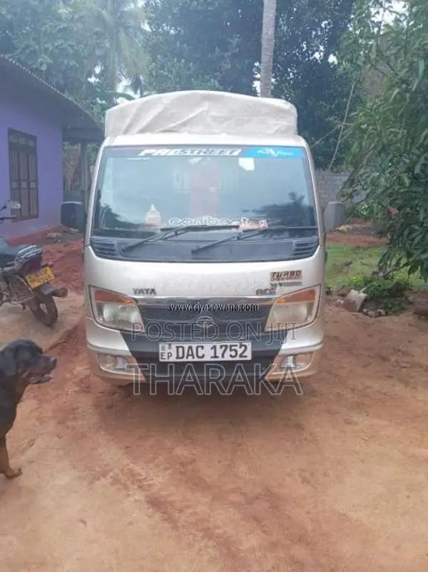 Tata Dimo Batta 2015 Lorry (Used)