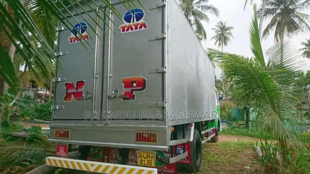 Tata 1615 2010 Lorry (Used)