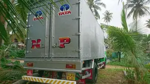 Tata 1615 2010 Lorry (Used)