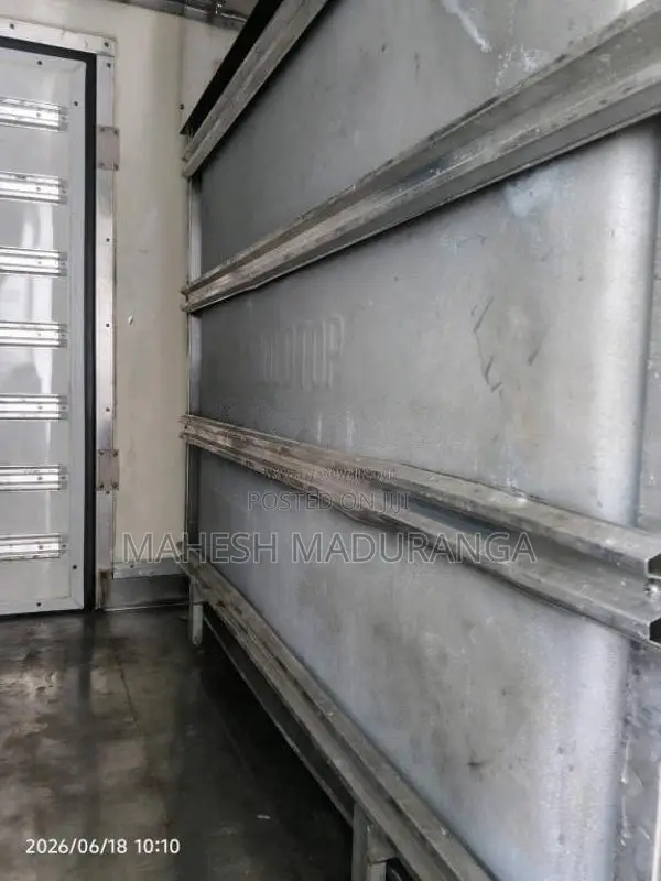 Isuzu Freezer 2024 Lorry (Used)