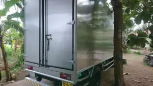 Tata 709 2014 Lorry (Used)