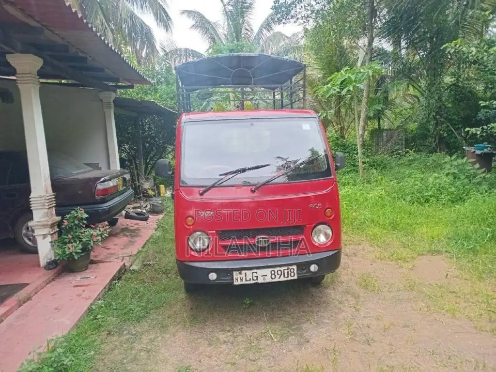 Tata Dimo Batta 2009 Lorry (Used)