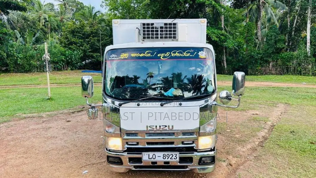 Isuzu Elf 2021 Lorry (Used)