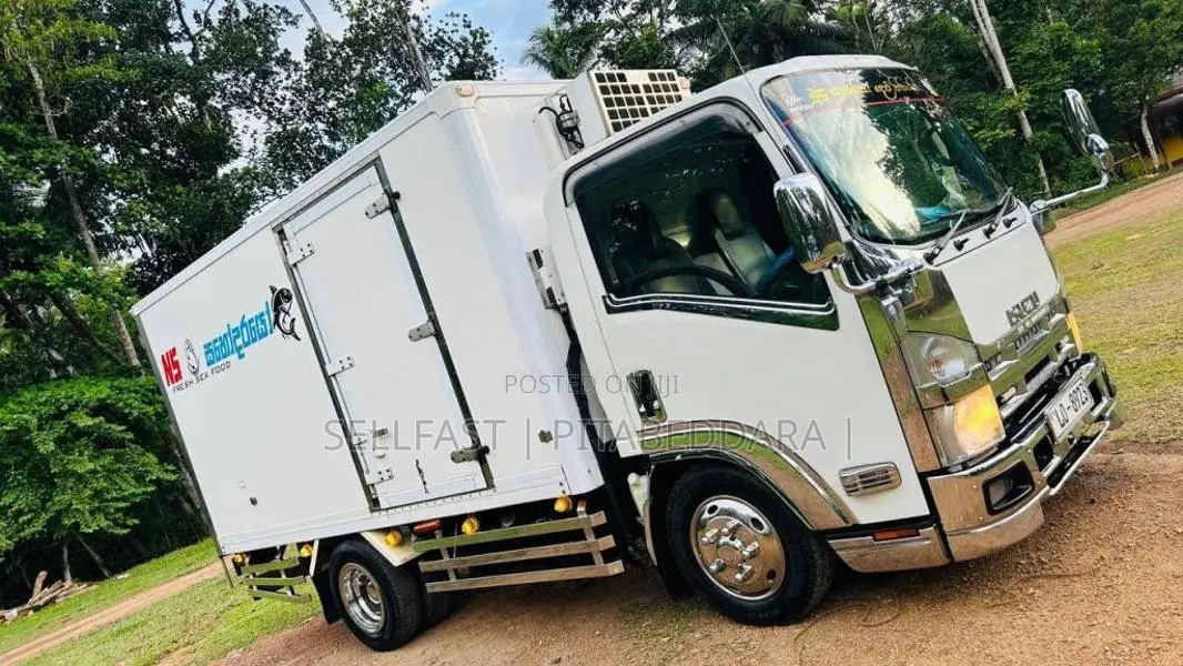 Isuzu Elf 2021 Lorry (Used)