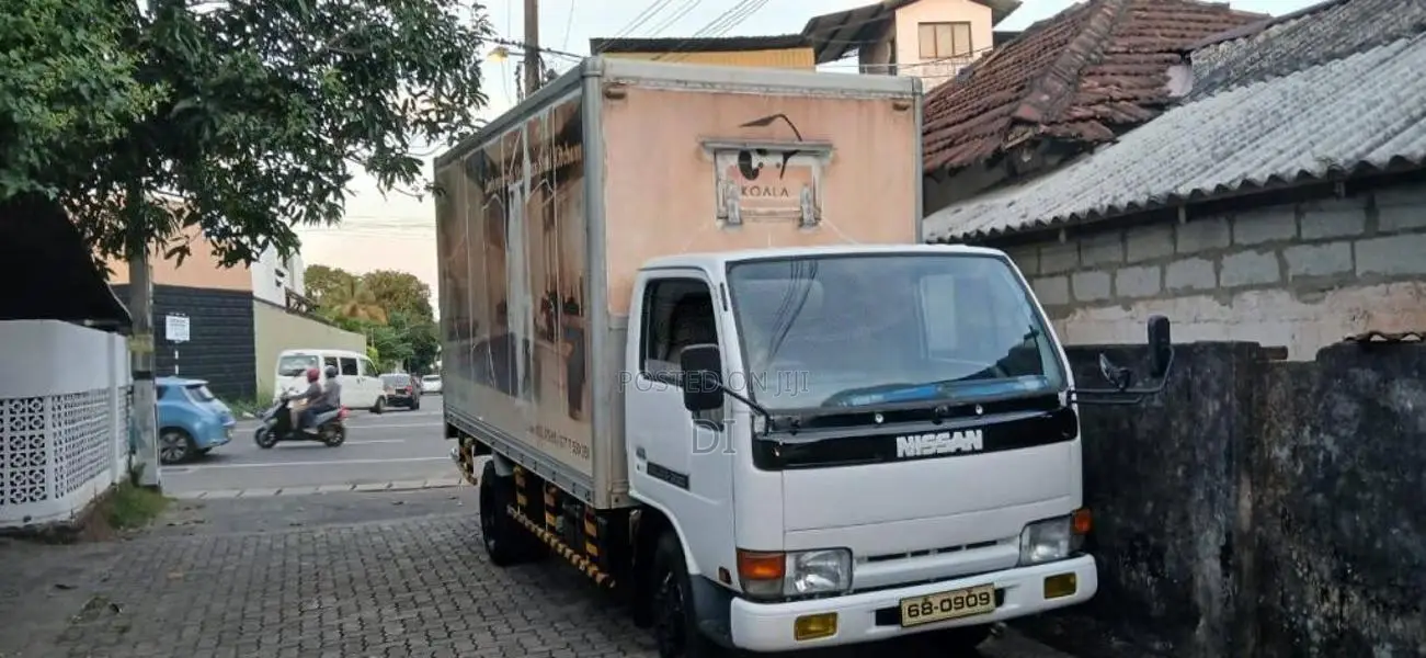 Nissan Atlas 1993 Lorry (Used)