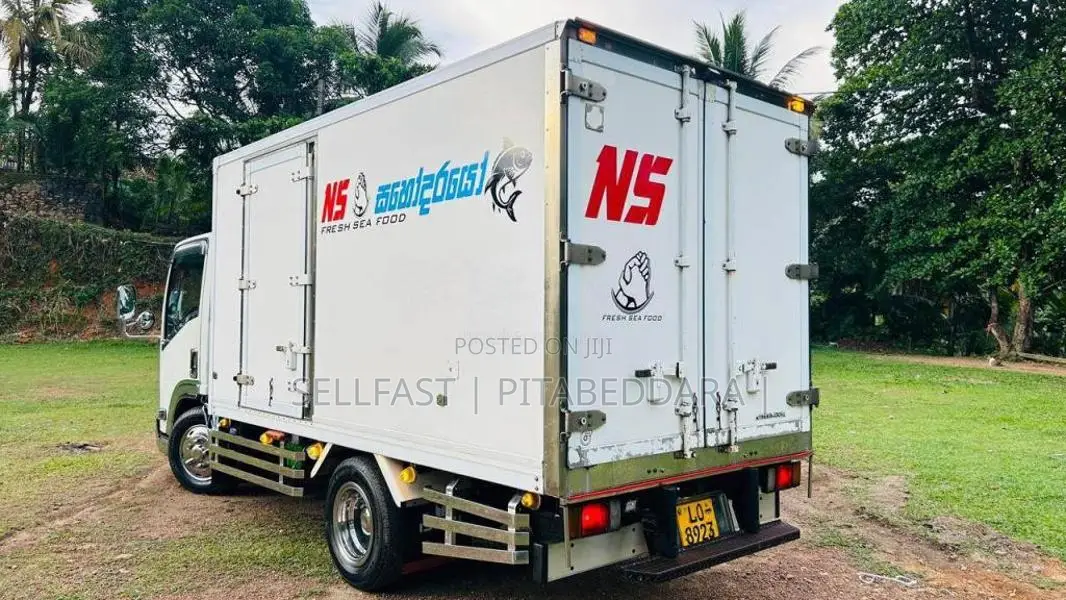 Isuzu Elf 2021 Lorry (Used)