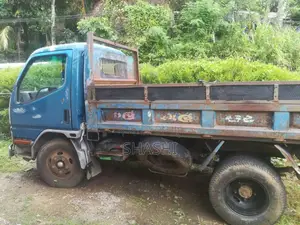 Mitsubishi CANTER TIPPER 2004 Lorry (Used)