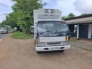 Isuzu Isuzu 2002 Lorry (Used)
