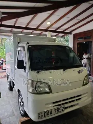 Daihatsu Hijet 2013 Lorry (Used)