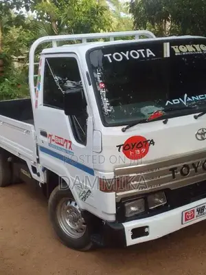 Toyota Dyna 1993 Lorry (Used)