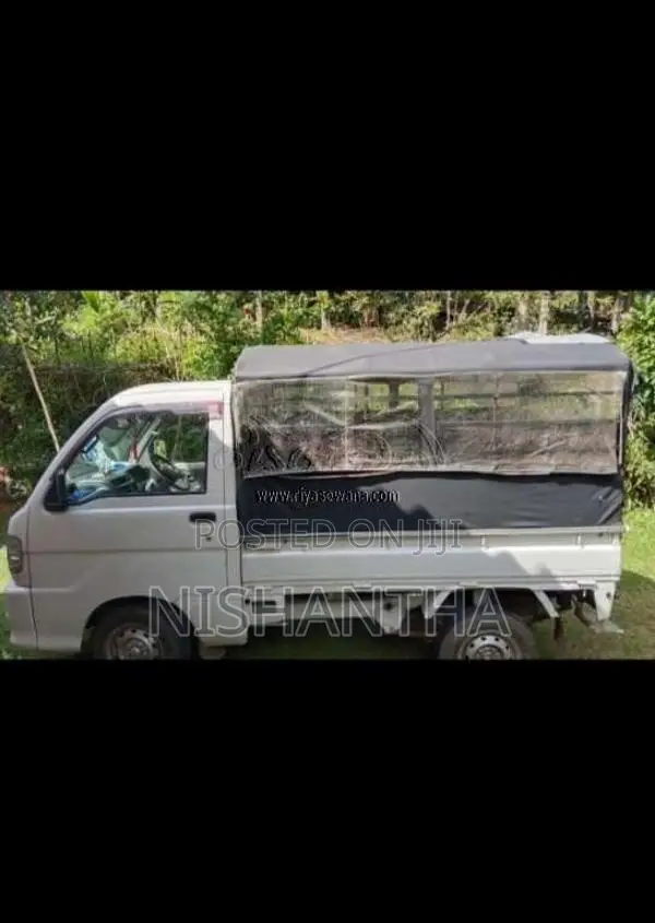 Daihatsu Hijet 2004 Lorry (Used)
