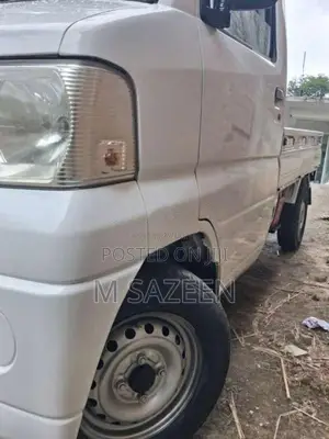 Mitsubishi Minicab 2001 Lorry (Used)