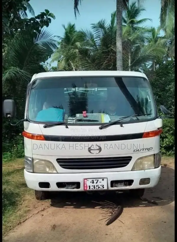Toyota Dyna 1994 Lorry (Used)