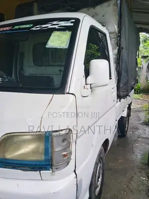 Daihatsu Hijet 2000 Lorry (Used)