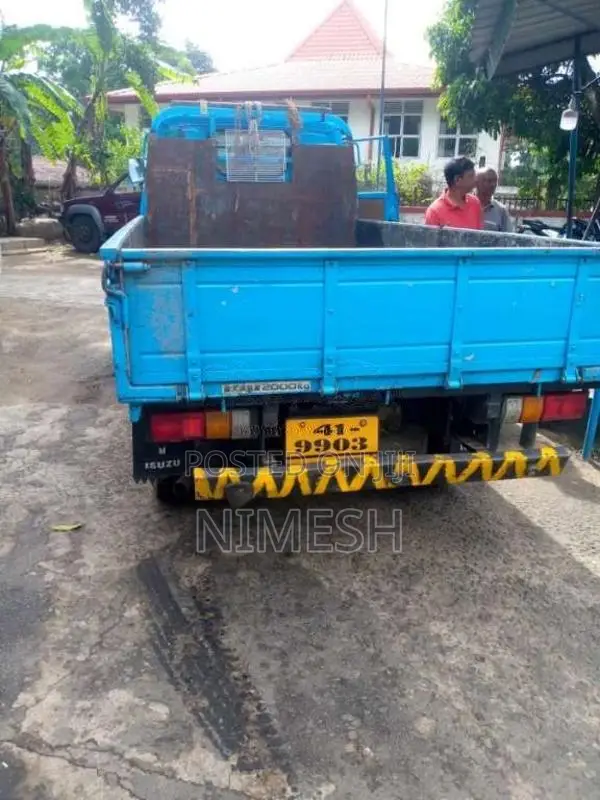 Isuzu Isuzu 1984 Lorry (Used)