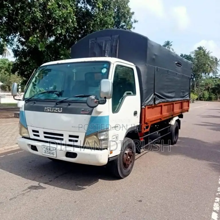 Isuzu NPR 1992 Lorry (Used)