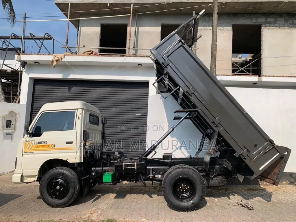 Mahindra Load King Optimo 2017 Lorry (Used)
