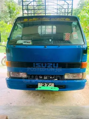 Isuzu ELF 1985 Lorry (Used)
