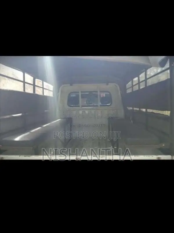 Daihatsu Hijet 2004 Lorry (Used)