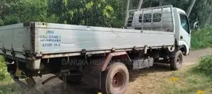 Toyota Dyna 1994 Lorry (Used)