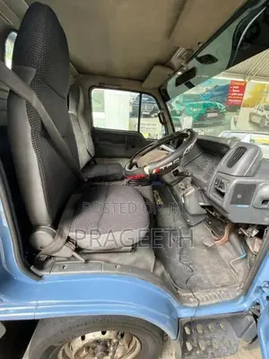Nissan Atlas 2000 Lorry (Used)