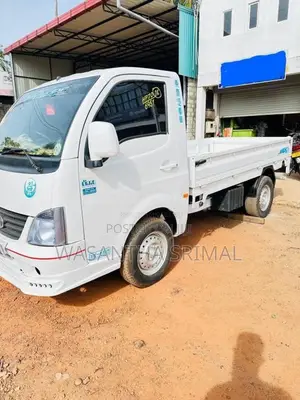 Tata Dimo Lokka 2012 Lorry (Used)