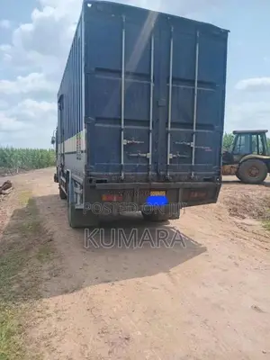 Ashok-Leyland Comet Gold 2012 Lorry (Used)