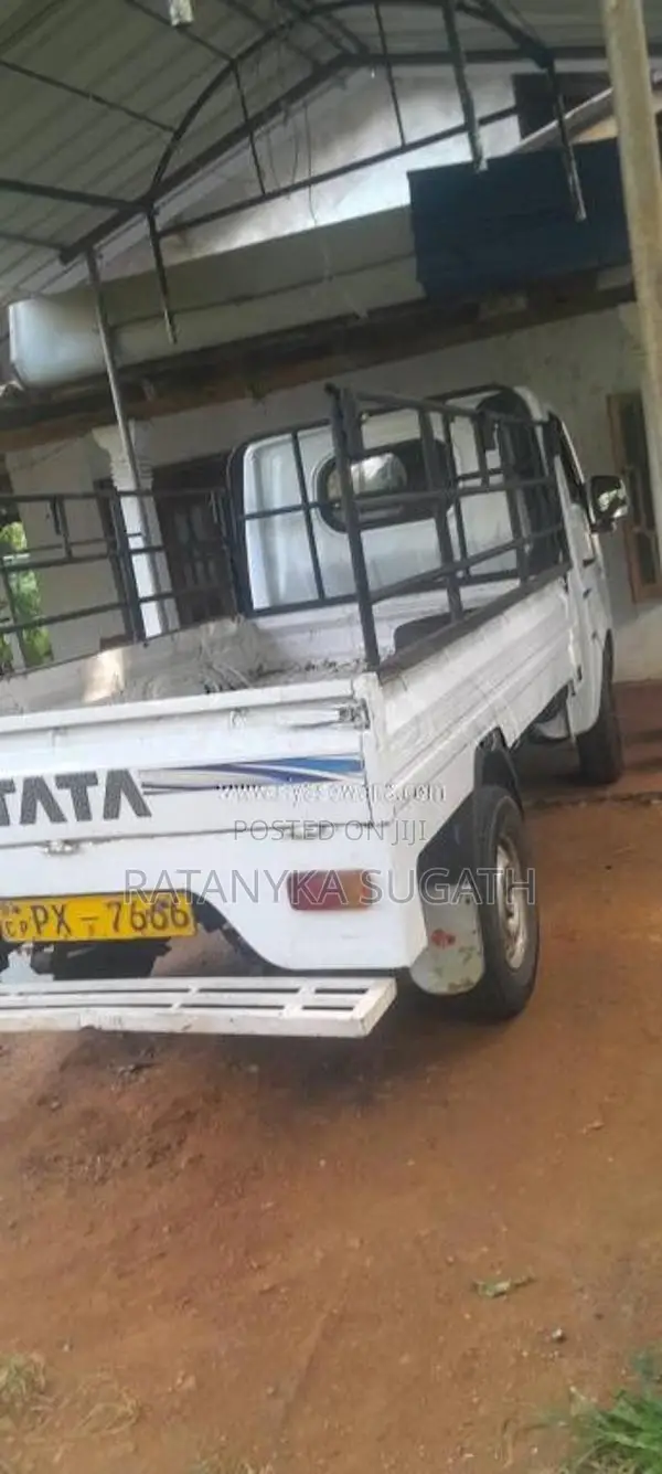 Tata Dimo Lokka 2014 Lorry (Used)