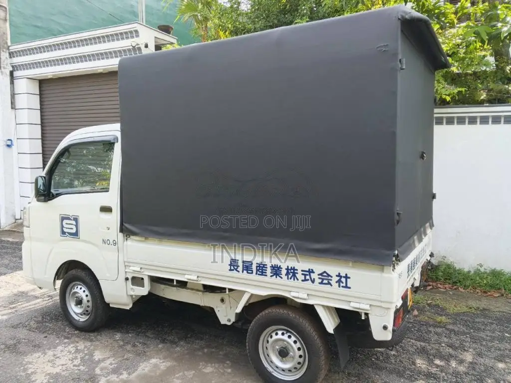 Daihatsu Hijet 2023 Lorry (Used)