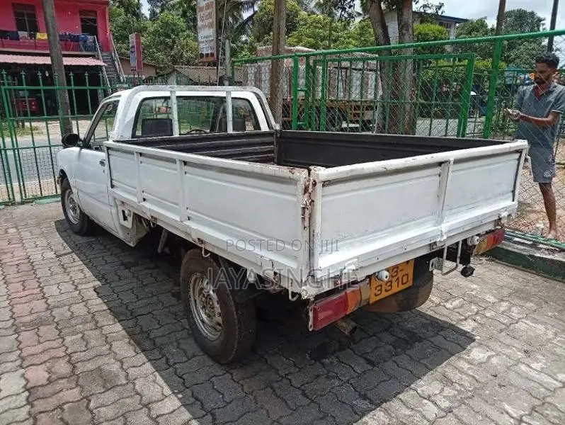 Isuzu Single Cab 1987 Lorry (Used)