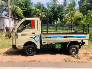 Tata Dimo Batta 2007 Lorry (Used)