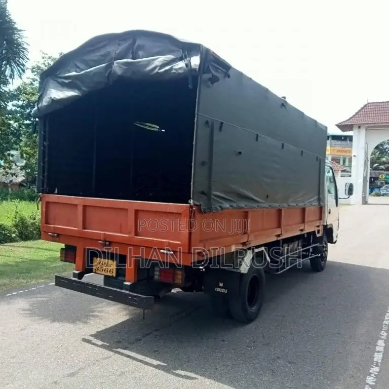 Isuzu NPR 1992 Lorry (Used)