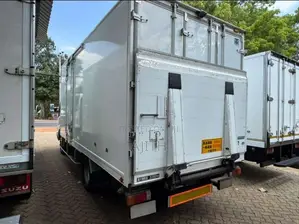 Toyota Hino 2007 Lorry (Used)