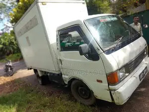 Mazda Bongo Brawny 1995 Lorry (Used)