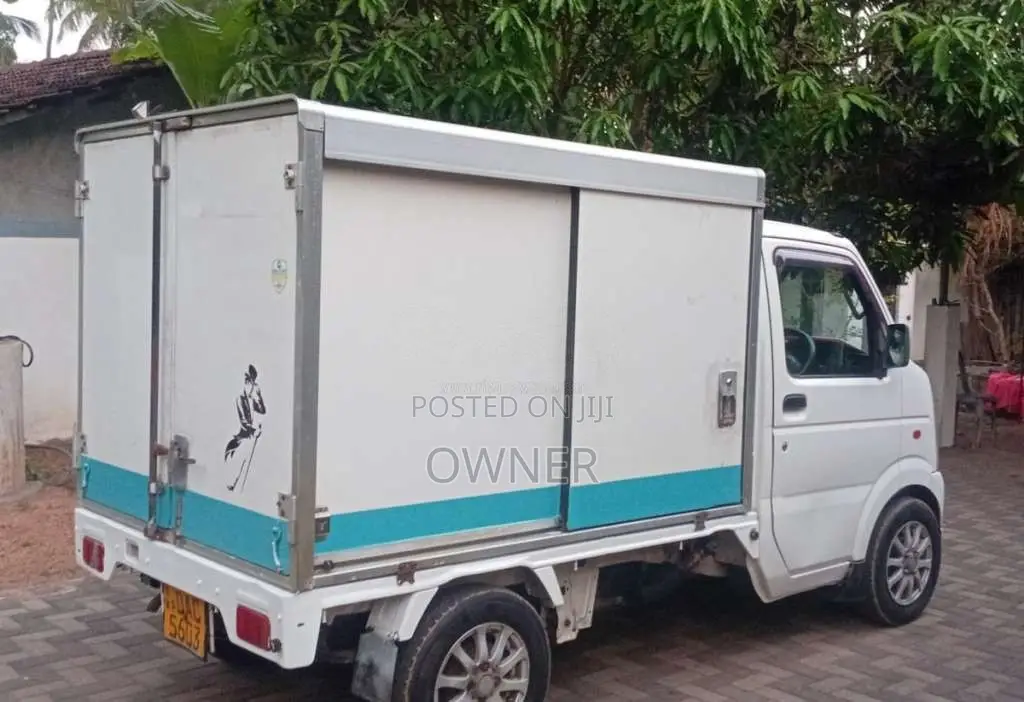Suzuki Carry 2011 Lorry (Used)