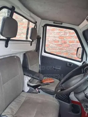 Mitsubishi Minicab 2001 Lorry (Used)