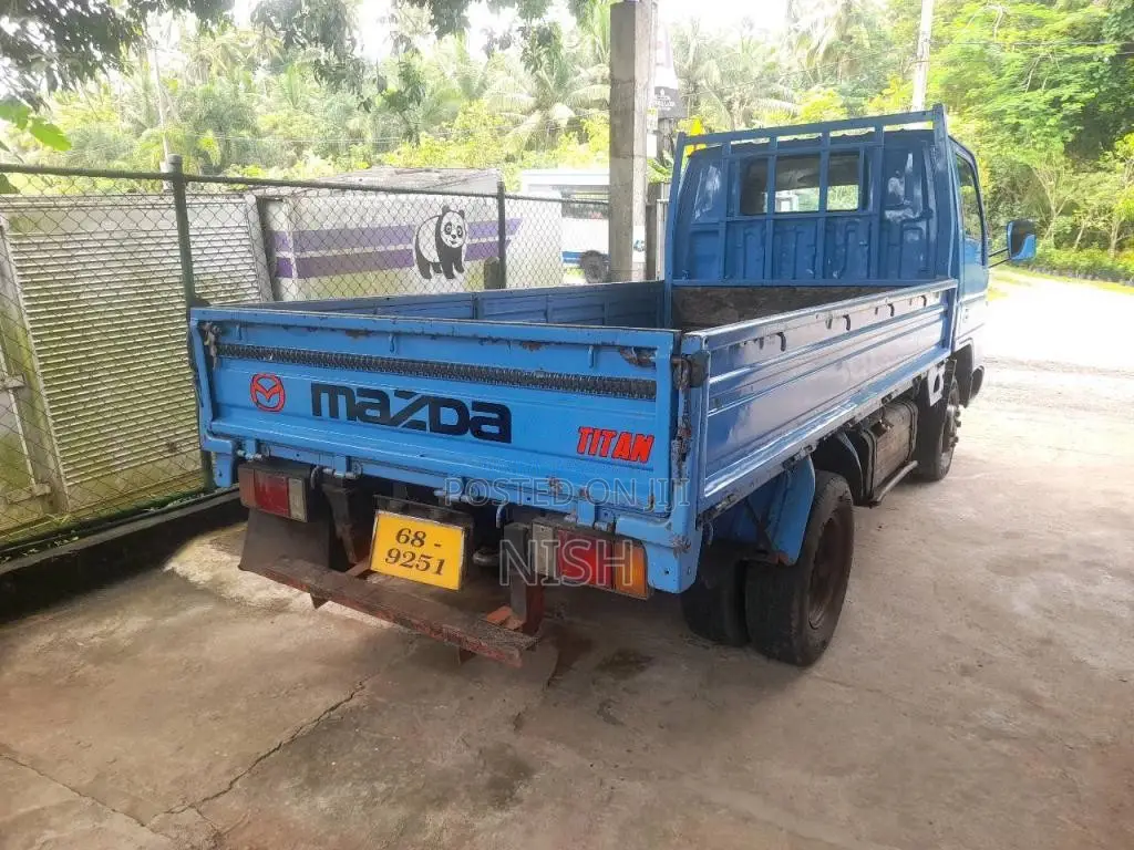 Mazda Titan 1993 Lorry (Used)