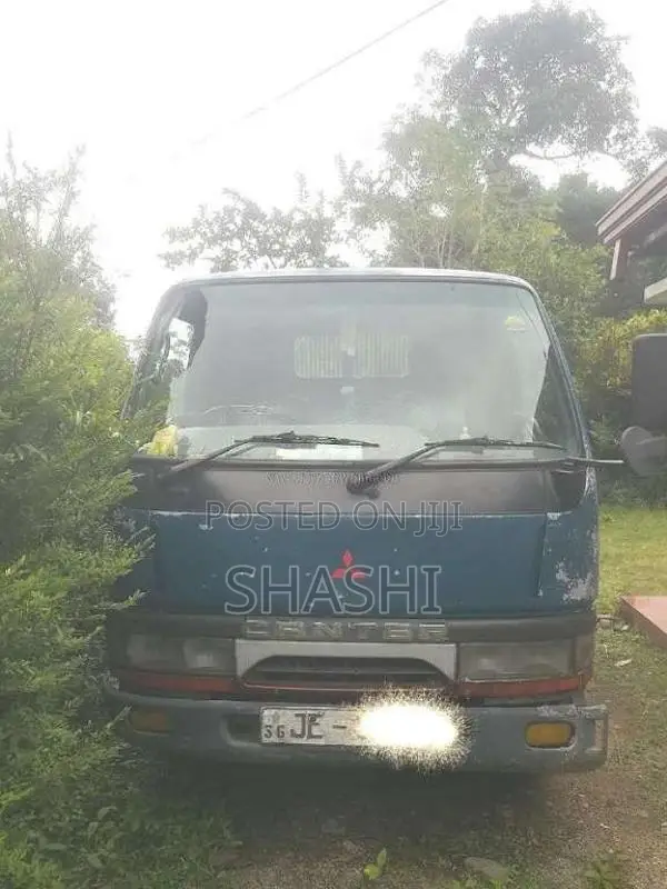 Mitsubishi CANTER TIPPER 2004 Lorry (Used)