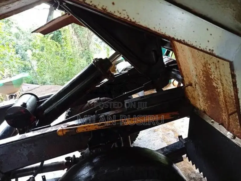 Mitsubishi Tipper 4D35 1995 Lorry (Used)