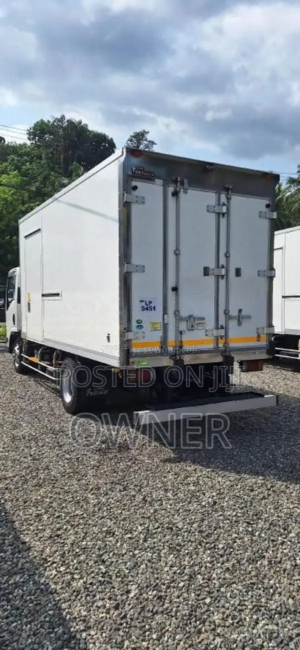 Isuzu Freezer 2018 Lorry Unregistered (Recondition)